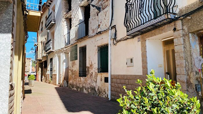 Casa en venta en Cirat, Cirat de 4 habitaciones
