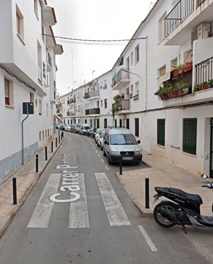 Casas en venta y pisos alquiler - 2