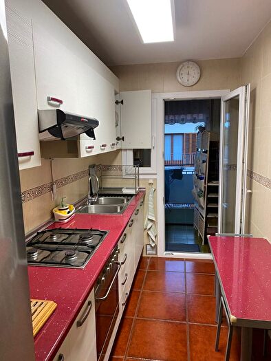 Casas en venta y pisos alquiler - 2