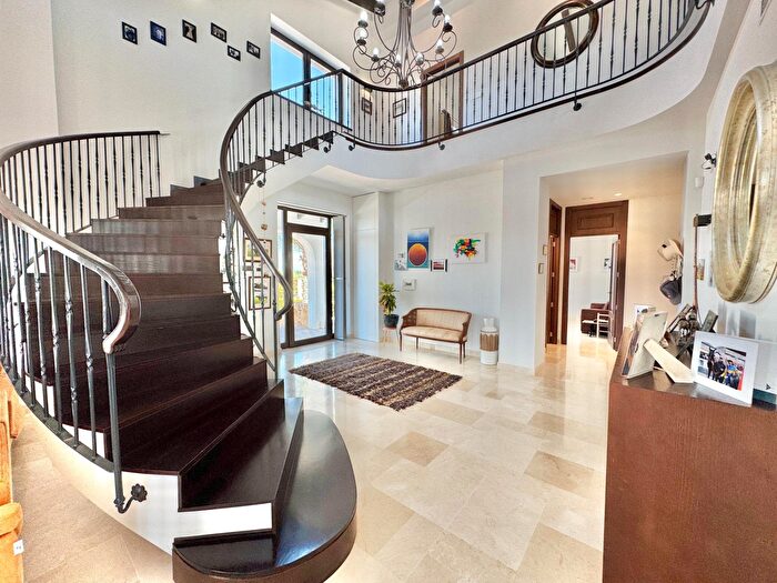Casa en venta en Dolores, Alicante de 4 habitaciones