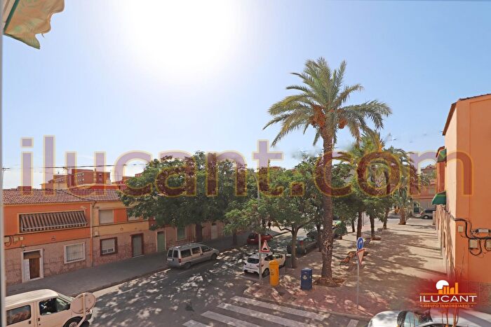 Casas en venta y pisos alquiler - 1
