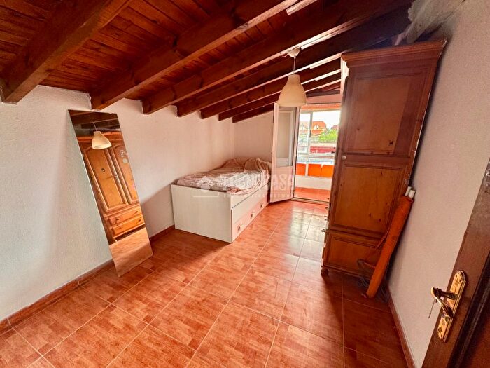 Casas en venta y pisos alquiler - 2