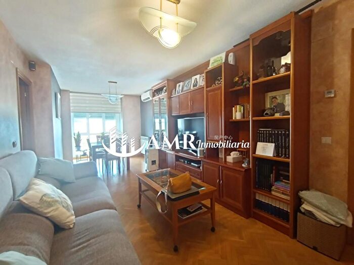 Piso en venta en Centro, Parla de 5 habitaciones