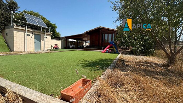 Casas en venta y pisos alquiler - 3