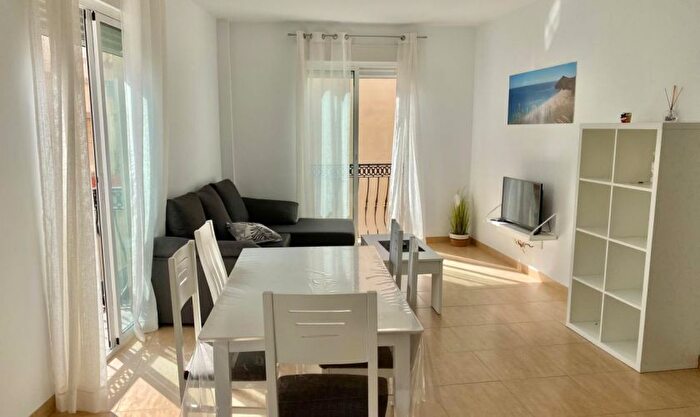 Piso en venta en Carboneras, Almería de 2 habitaciones