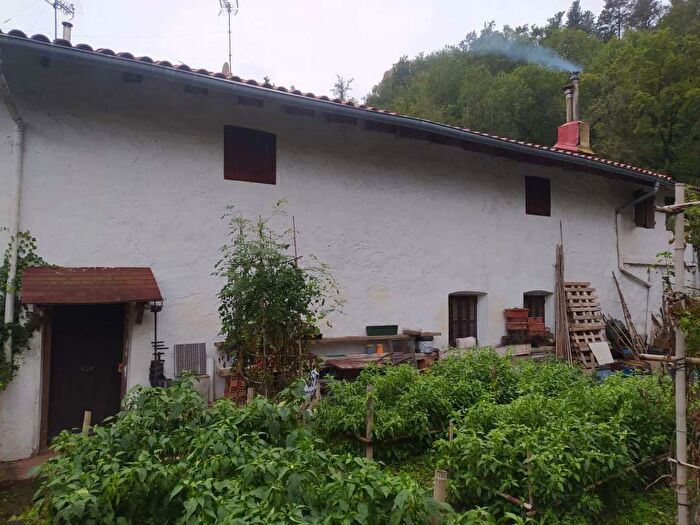 Casa en venta en Usurbil, Gipuzkoa de 6 habitaciones