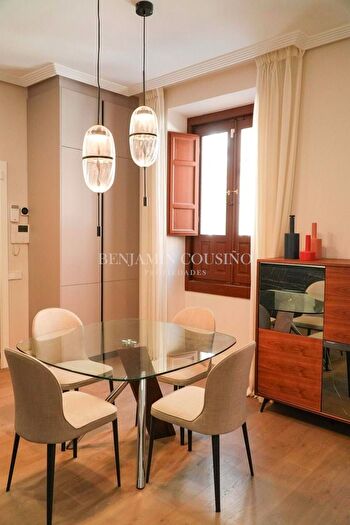Casas en venta y pisos alquiler - 3