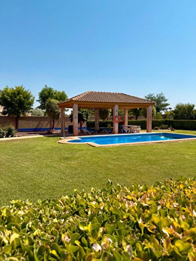 Casa en venta en Torralba de Calatrava, Ciudad Real de 4 habitaciones