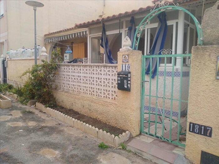Casas en venta y pisos alquiler - 1