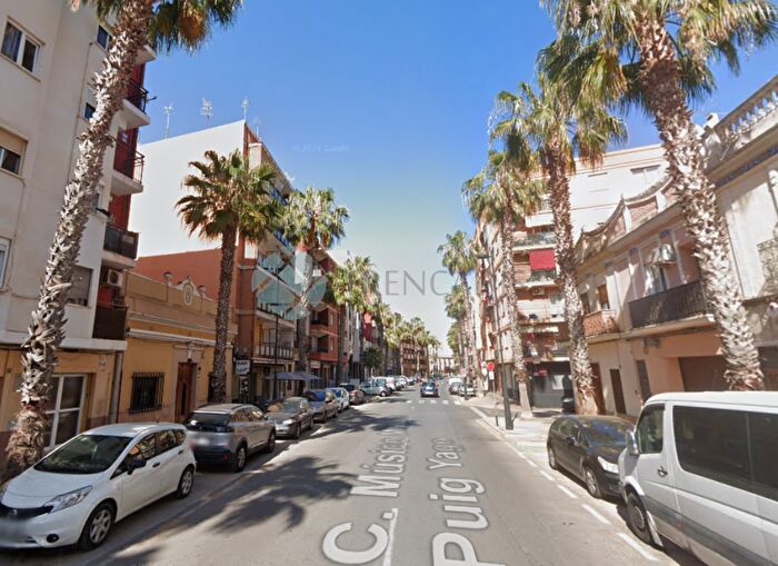 Casas en venta y pisos alquiler - 1
