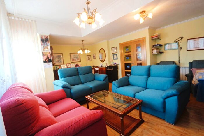 Casas en venta y pisos alquiler - 2