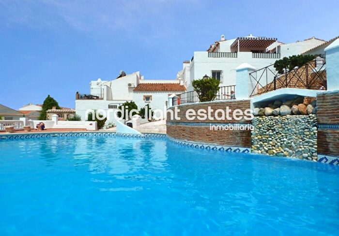 Casa en venta en Almijara, Nerja de 2 habitaciones