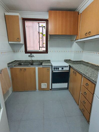 Casas en venta y pisos alquiler - 2