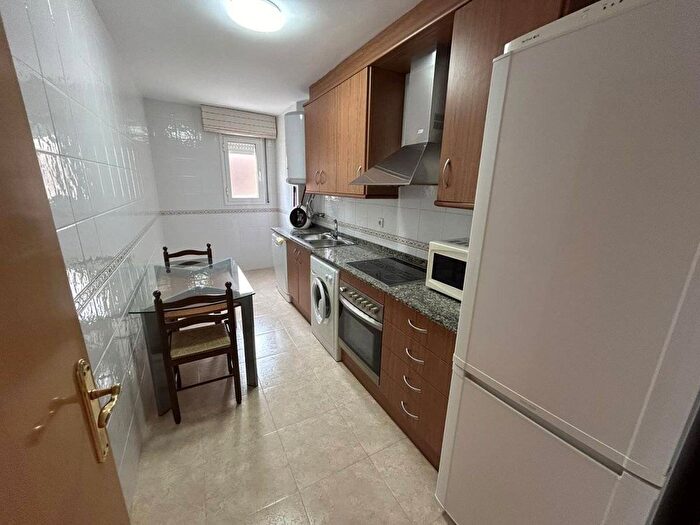 Casas en venta y pisos alquiler - 2