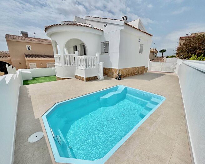 Casas en venta y pisos alquiler - 1