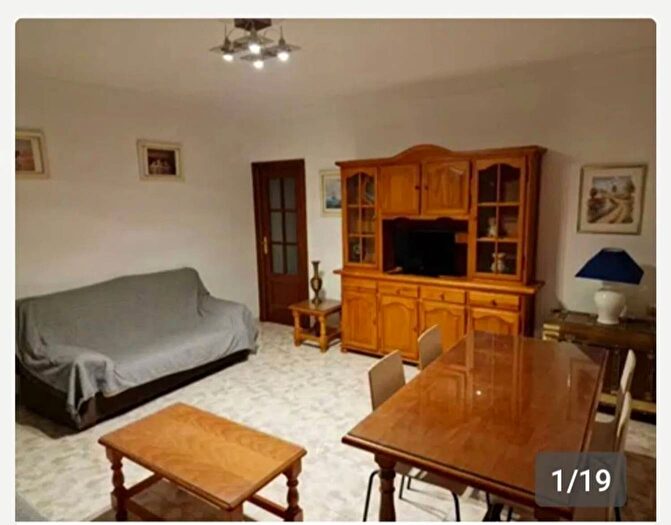 Casas en venta y pisos alquiler - 1
