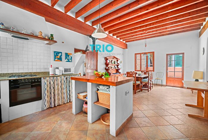 Casas en venta y pisos alquiler - 2