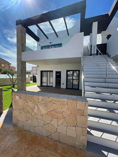 Piso en venta en Orihuela Costa, Los Almendros de 3 habitaciones