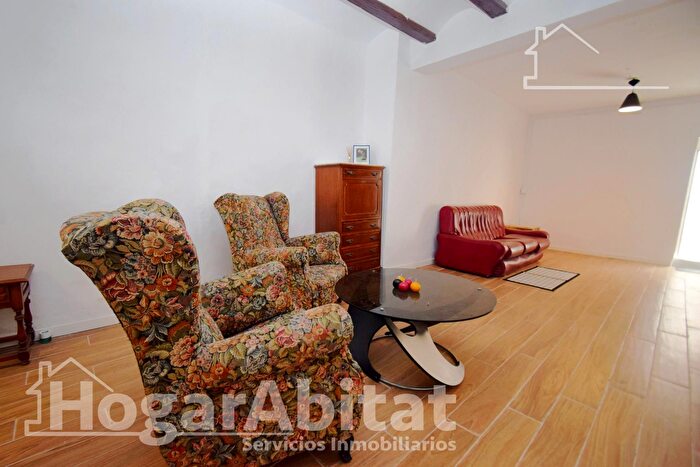 Casas en venta y pisos alquiler - 2