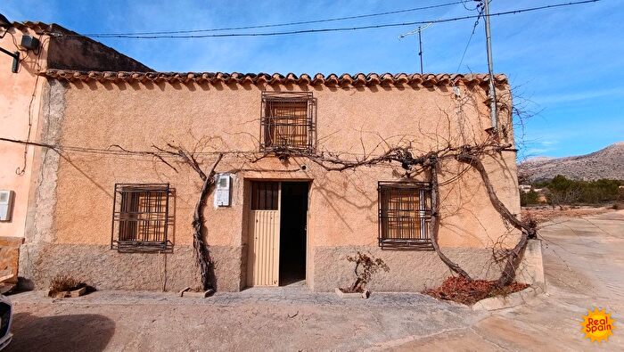 Casa en venta en Chirivel, Almería de 3 habitaciones