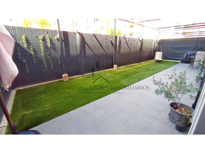 Piso en venta en Camas, Sevilla de 3 habitaciones