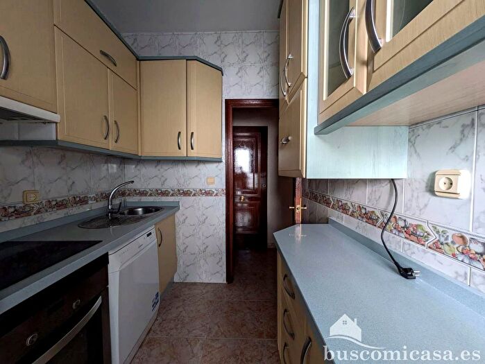 Casas en venta y pisos alquiler - 3