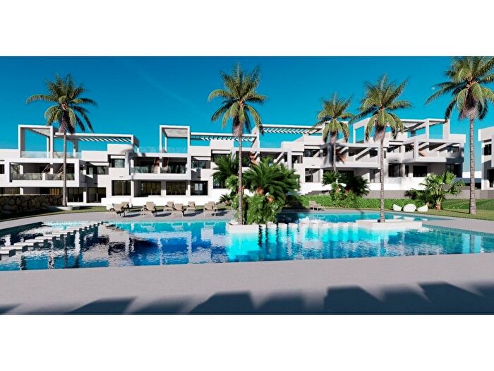 Casa en venta en Balcón de Finestrat Terra Marina, Finestrat de 2 habitaciones