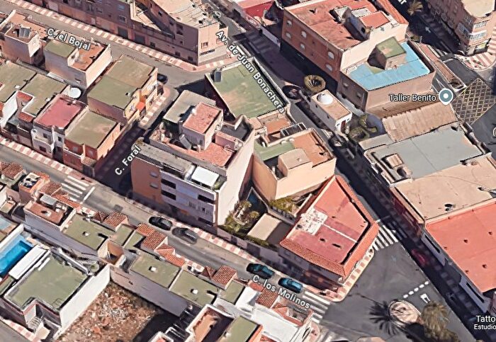 Casas en venta y pisos alquiler - 3