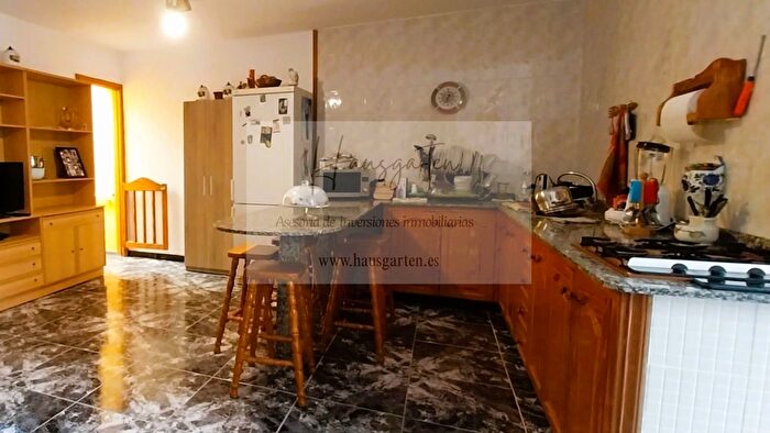 Casa en venta en El Goro Ojos de Garza, Telde de 7 habitaciones