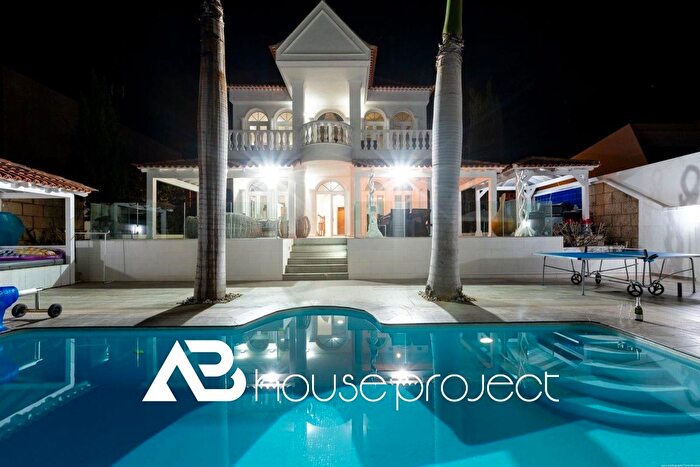Casa en venta en Costa Adeje, Playa Fañabé Alto de 4 habitaciones