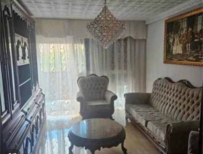 Casas en venta y pisos alquiler - 3