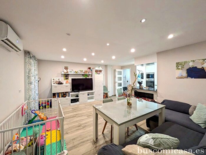 Casas en venta y pisos alquiler - 1