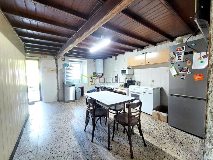 Casas en venta y pisos alquiler - 2