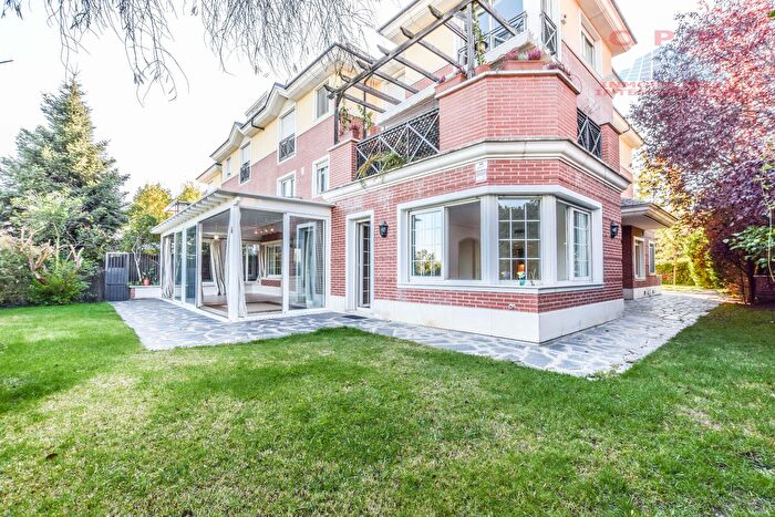 Piso en alquiler en Moncloa Aravaca, Valdemarín de 5 habitaciones