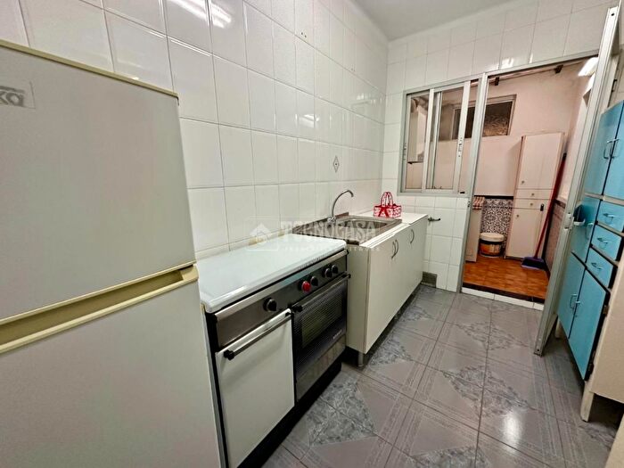 Casas en venta y pisos alquiler - 2