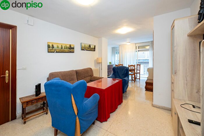Piso en venta en Centro, Centro Sagrario de 4 habitaciones