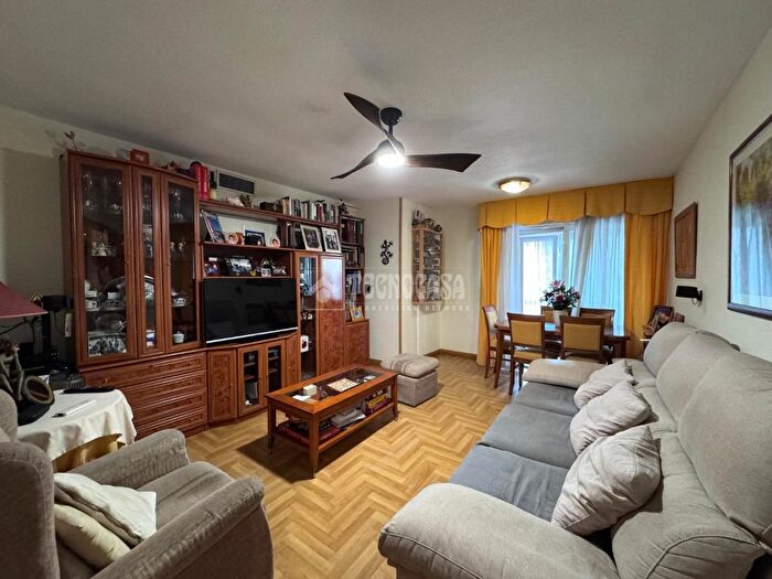 Piso en venta en Hortaleza, Canillas de 4 habitaciones