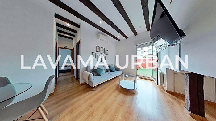 Casas en venta y pisos alquiler - 1