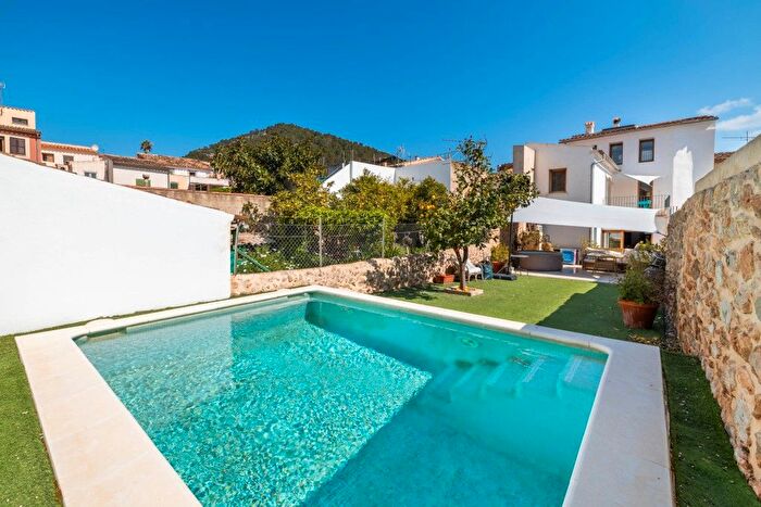 Casas en venta y pisos alquiler - 1