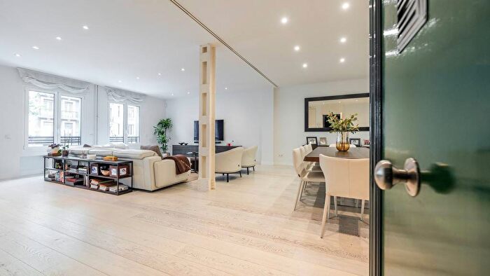 Piso en venta en Comunidad de Madrid, Madrid de 3 habitaciones