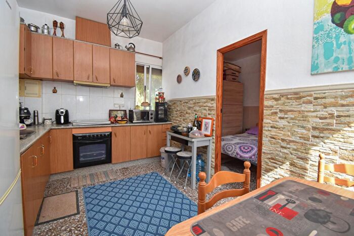 Casas en venta y pisos alquiler - 2