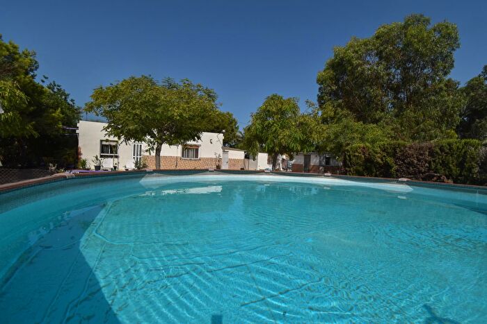 Casa en venta en La Foia Daimés Asprella, Elche Elx de 2 habitaciones