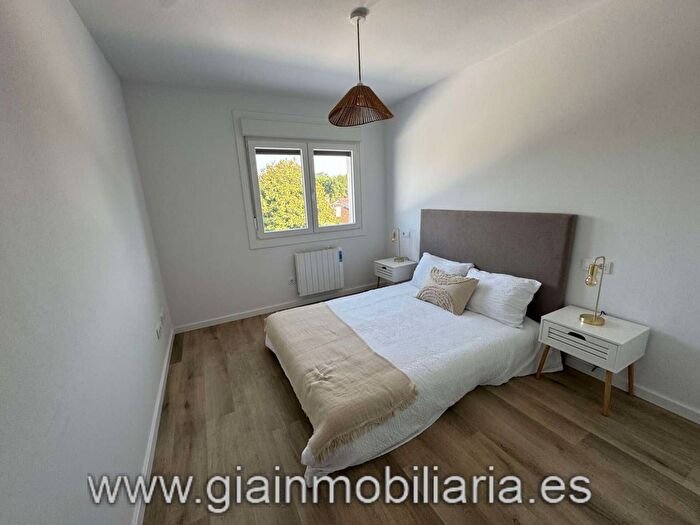 Casas en venta y pisos alquiler - 2