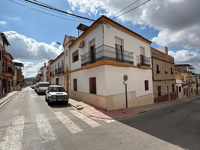 Casa en venta en Puente Genil, Córdoba de 5 habitaciones