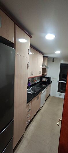 Casas en venta y pisos alquiler - 3
