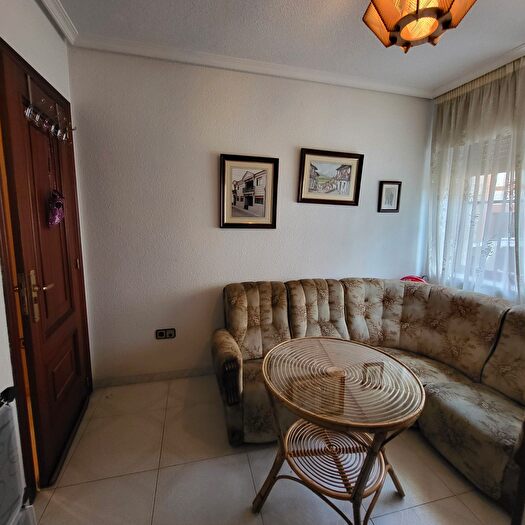 Casas en venta y pisos alquiler - 2