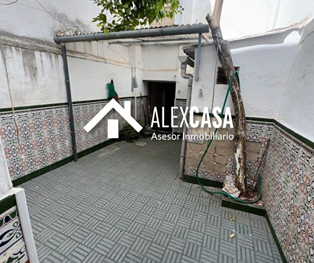 Casas en venta y pisos alquiler - 3
