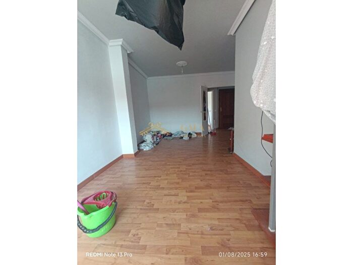 Piso en venta en La Cañada, Cáceres Capital de 4 habitaciones