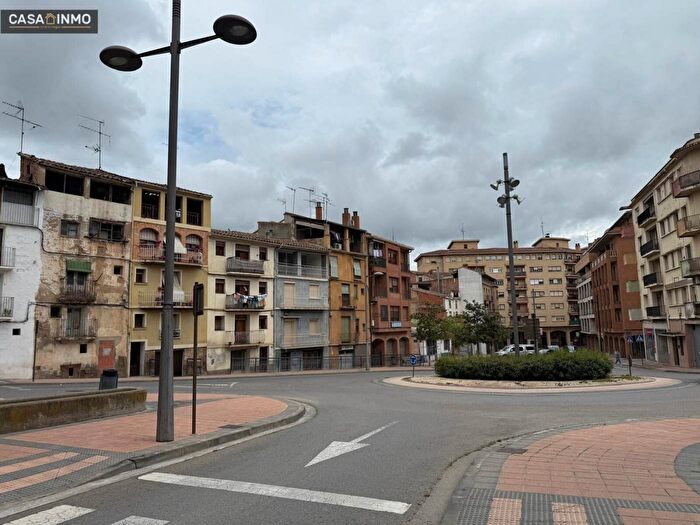 Casas en venta y pisos alquiler - 2
