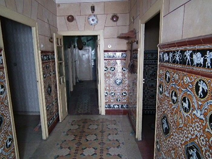 Casas en venta y pisos alquiler - 1